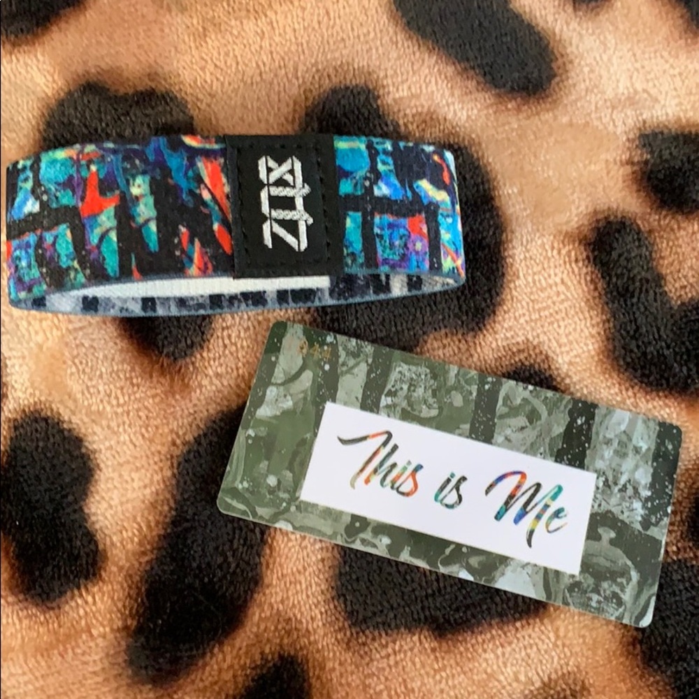 Zox wristband